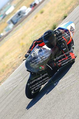 media/Oct-15-2023-TrackXperience (Sun) [[85198ff50b]]/Group 3/session 4 turn 3/